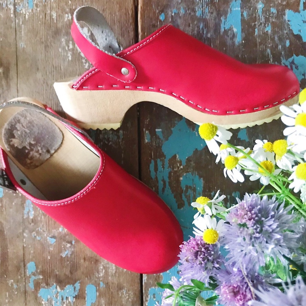 Vintage red clogs